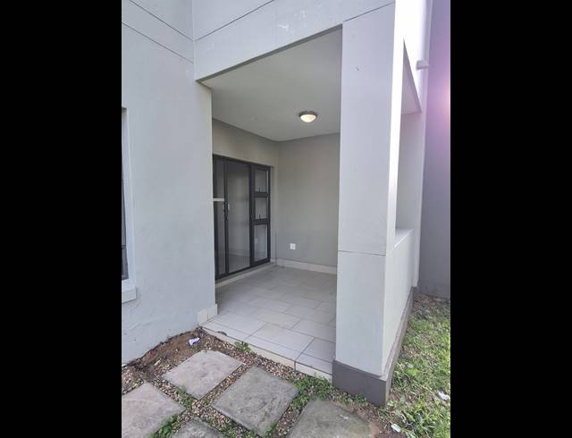 3 BEDROOM APARTMENT FOR SALE IN UMHLANGA RIDGE